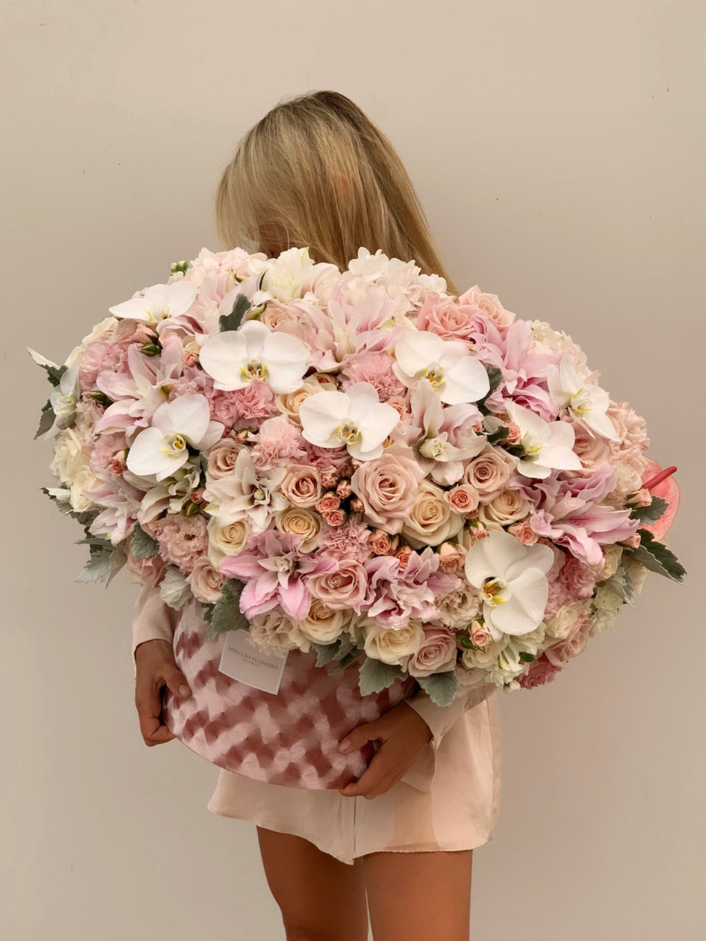 Blush Garden Luxury Flower Box – Roses, Hydrangea & Orchids