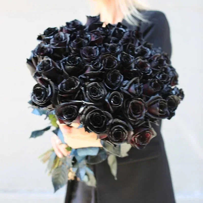 Ramo de rosas negras