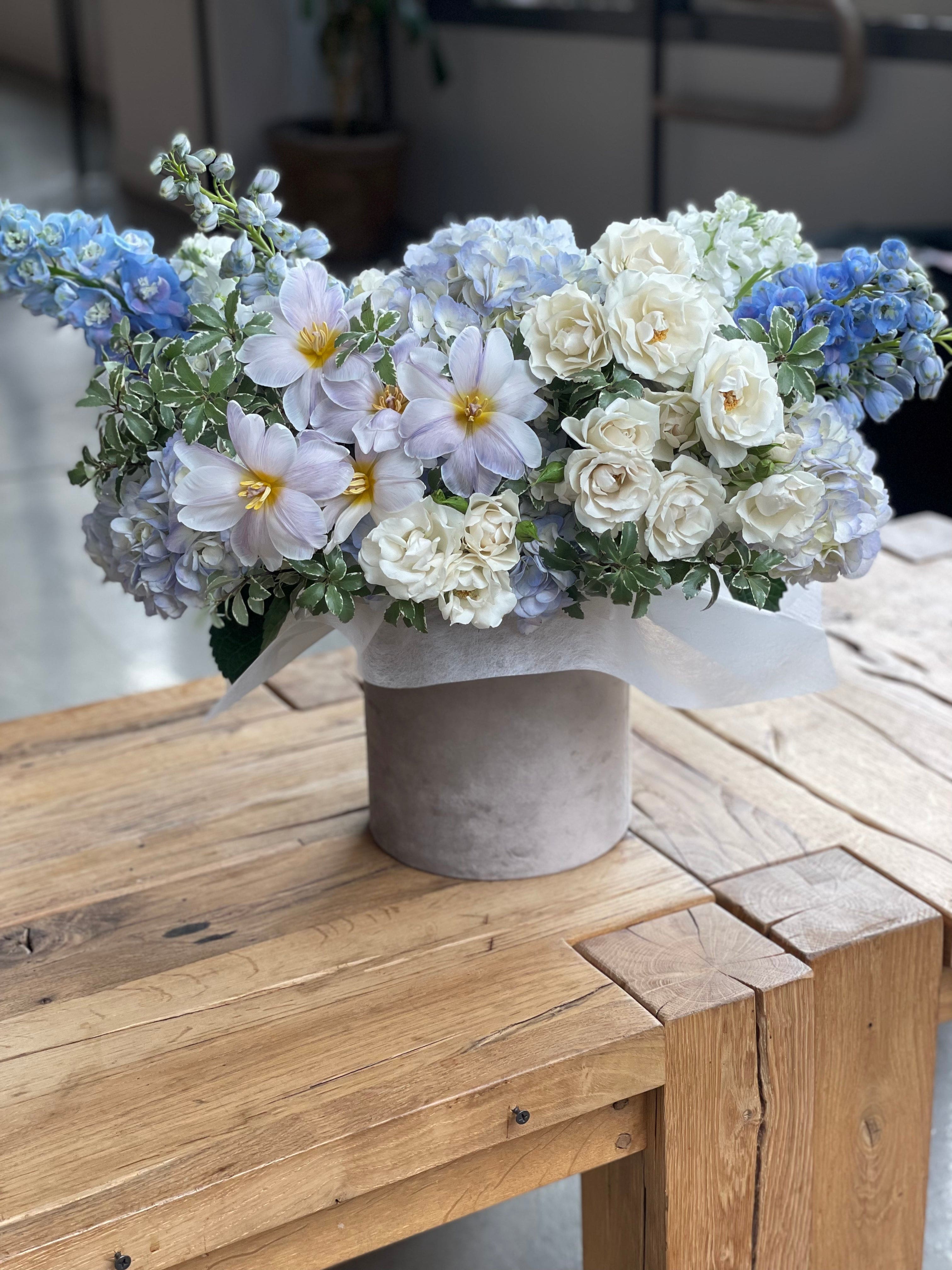 Box with watercolor tulips
