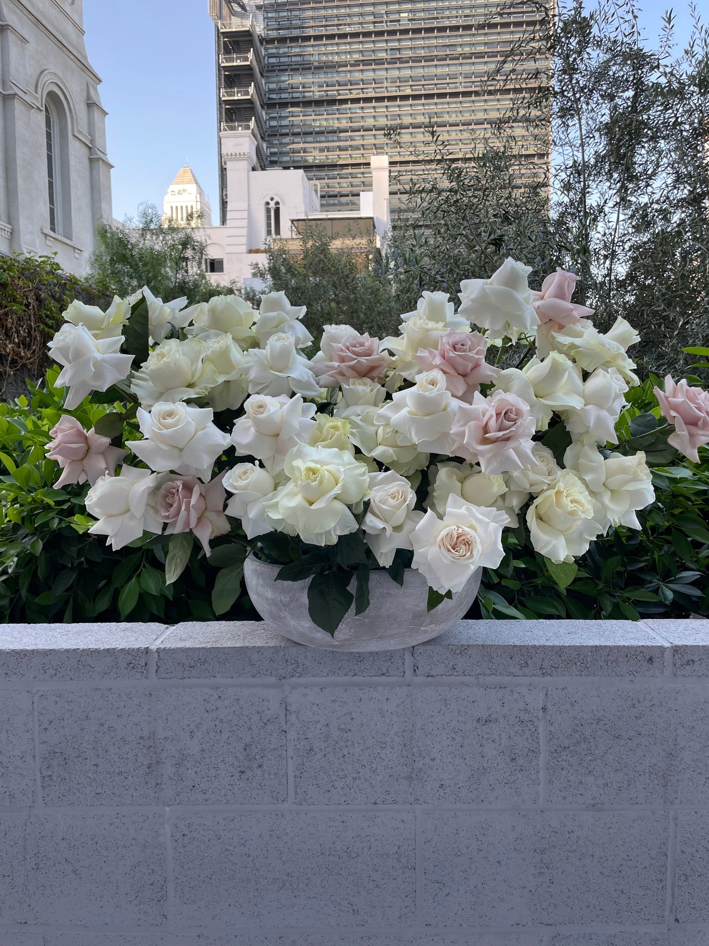 Vase with roses for beloved mother