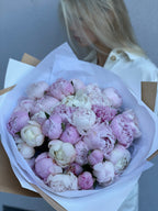 Ramo N.3 Peonías increíbles