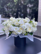 Box N.55 black box with white flowers and greenery