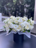 Box N.55 black box with white flowers and greenery