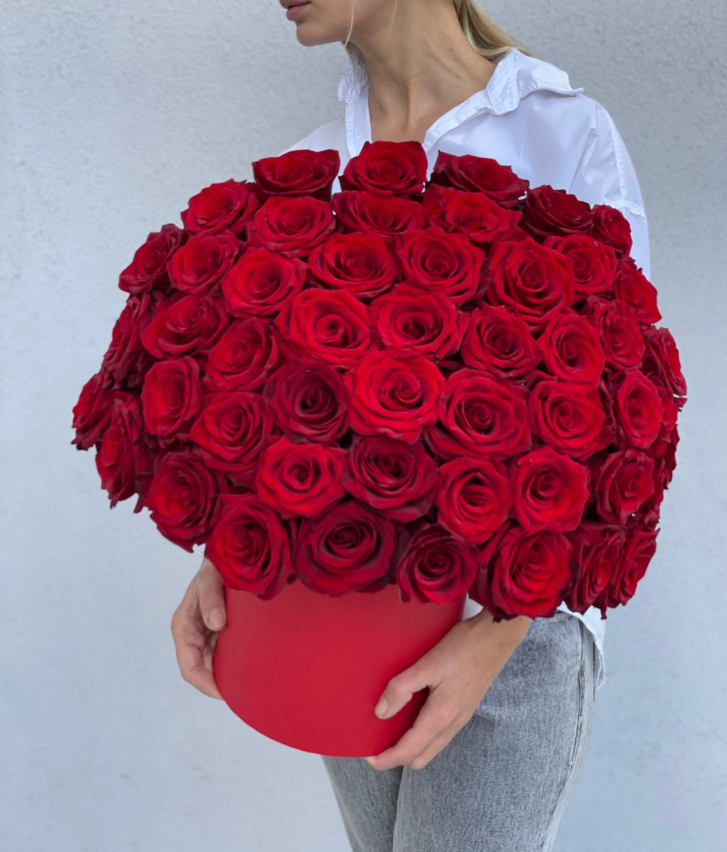Box of 50 gorgeous red roses