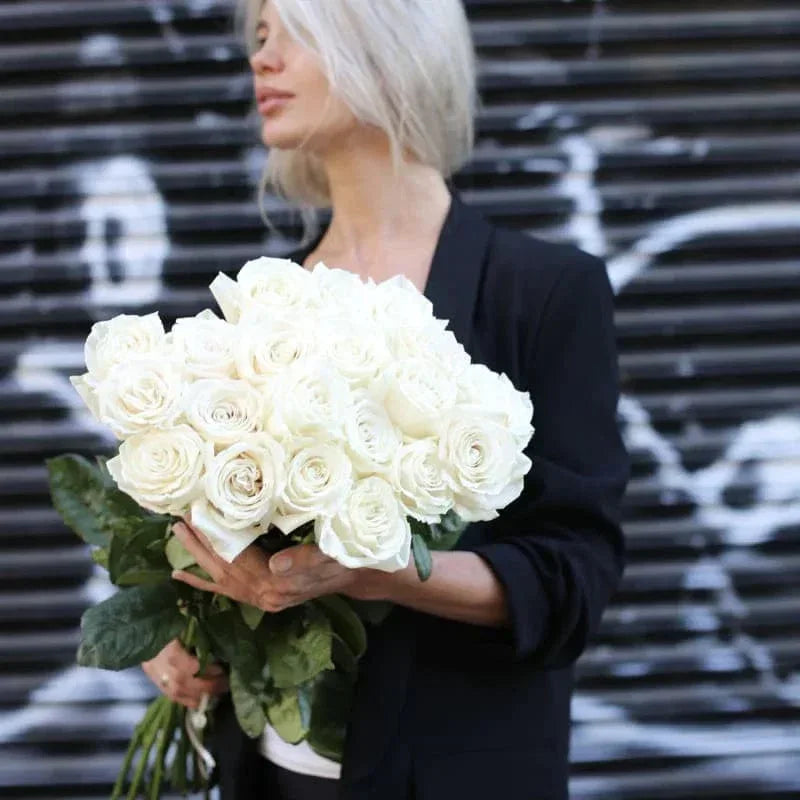 Bouquet of white roses
